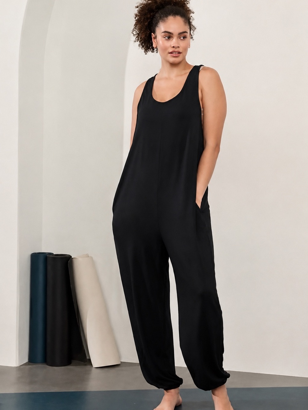 Athleta Black Sleeveless Scoop-Neck Jumpsuit